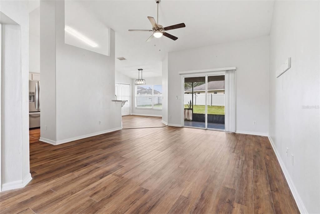 For Rent: $2,600 (3 beds, 2 baths, 1719 Square Feet)