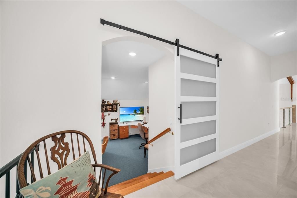 En Venta: $5,495,000 (4 camas, 5 baños, 6431 Pies cuadrados)