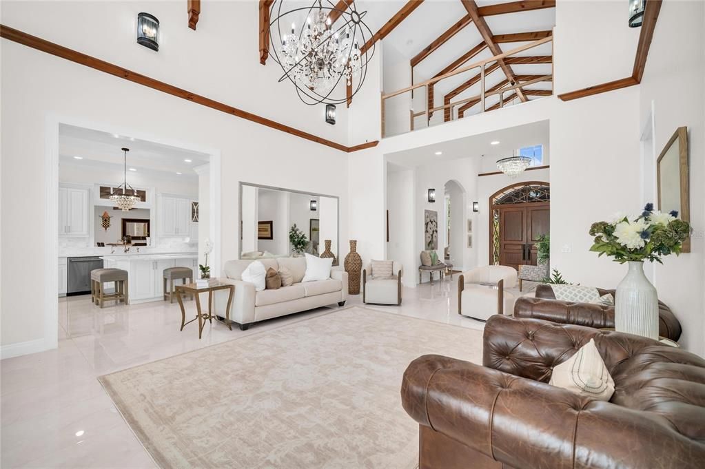 En Venta: $5,495,000 (4 camas, 5 baños, 6431 Pies cuadrados)