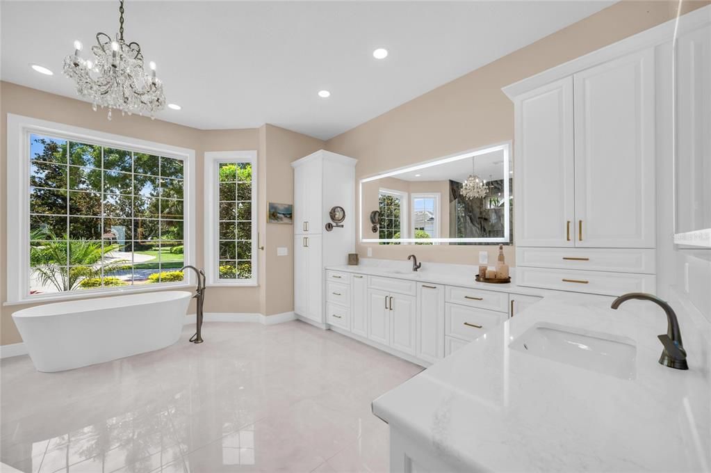 En Venta: $5,495,000 (4 camas, 5 baños, 6431 Pies cuadrados)