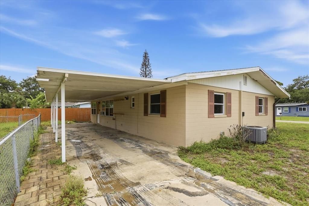 For Sale: $250,000 (3 beds, 2 baths, 1405 Square Feet)