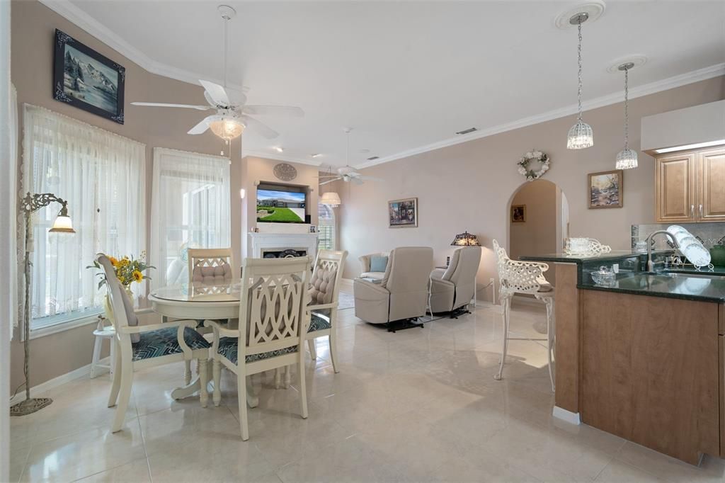 For Sale: $399,900 (3 beds, 2 baths, 2335 Square Feet)