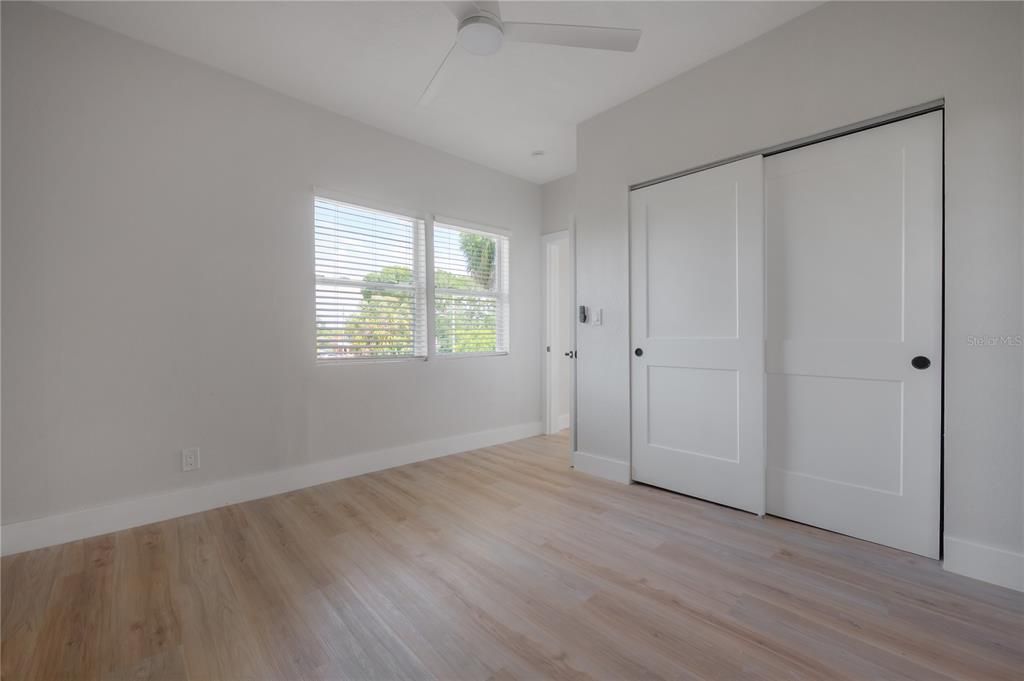 For Sale: $575,000 (3 beds, 3 baths, 2078 Square Feet)