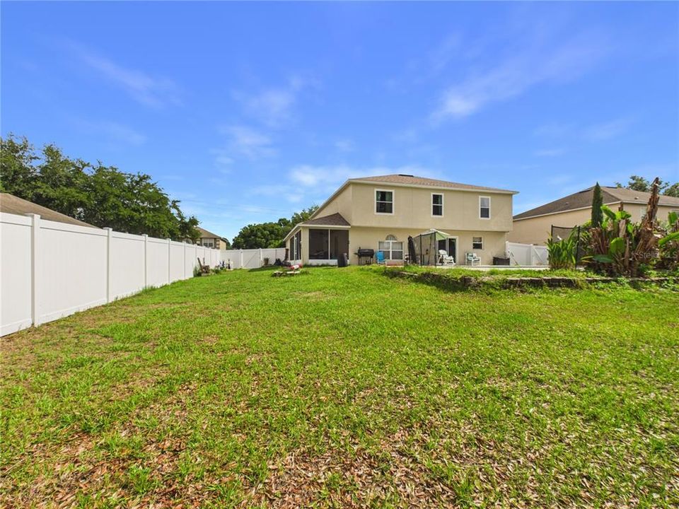 En Venta: $425,000 (4 camas, 2 baños, 2822 Pies cuadrados)