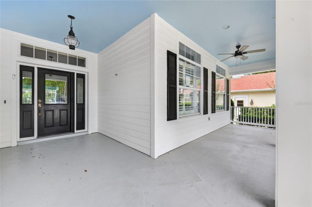 For Sale: $600,000 (3 beds, 2 baths, 1906 Square Feet)
