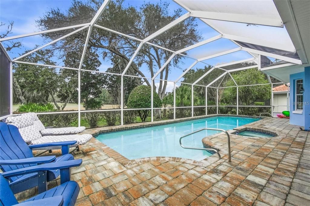 For Sale: $600,000 (3 beds, 2 baths, 1906 Square Feet)