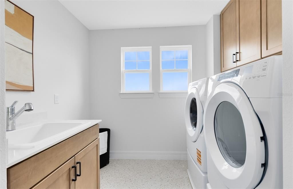 For Sale: $627,110 (5 beds, 3 baths, 3598 Square Feet)