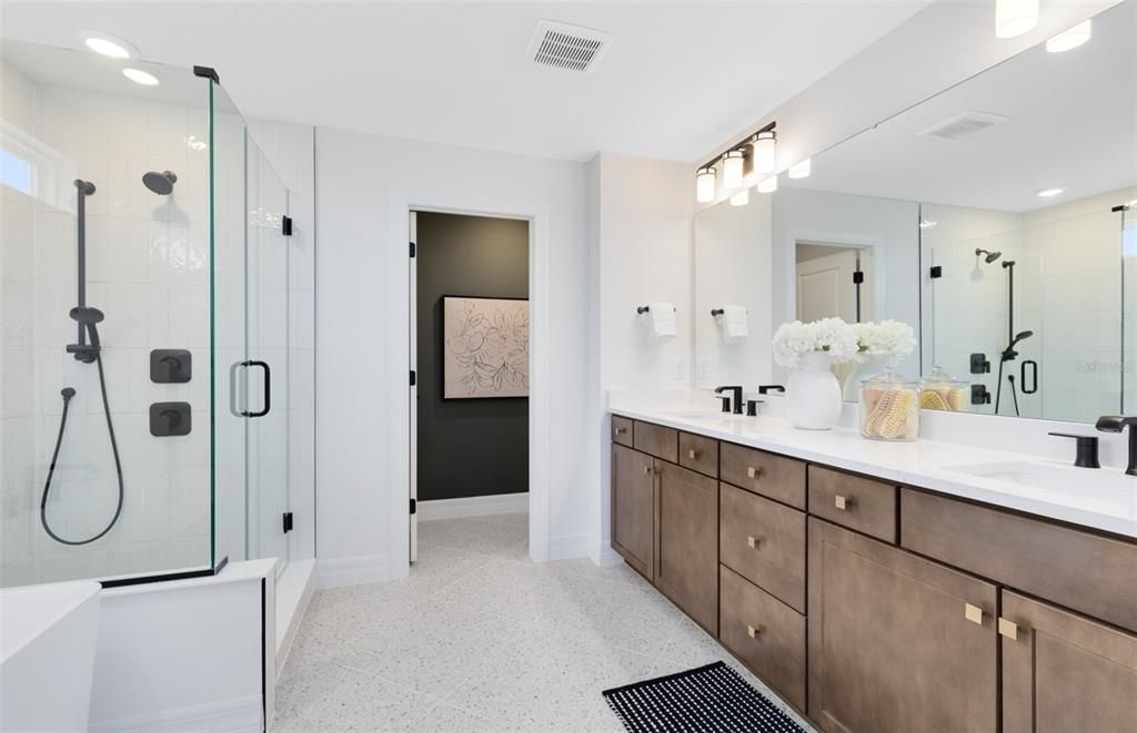 For Sale: $627,110 (5 beds, 3 baths, 3598 Square Feet)