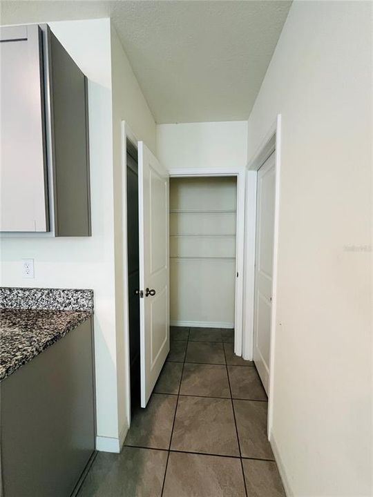 В аренду: $2,550 (5 спален, 3 ванн, 2447 Квадратных фут)