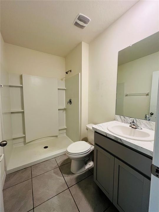 В аренду: $2,550 (5 спален, 3 ванн, 2447 Квадратных фут)