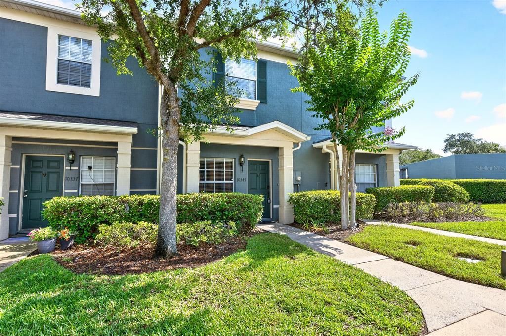 Active With Contract: $237,000 (2 beds, 2 baths, 1071 Square Feet)