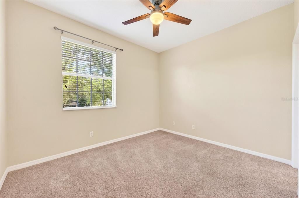 Active With Contract: $237,000 (2 beds, 2 baths, 1071 Square Feet)