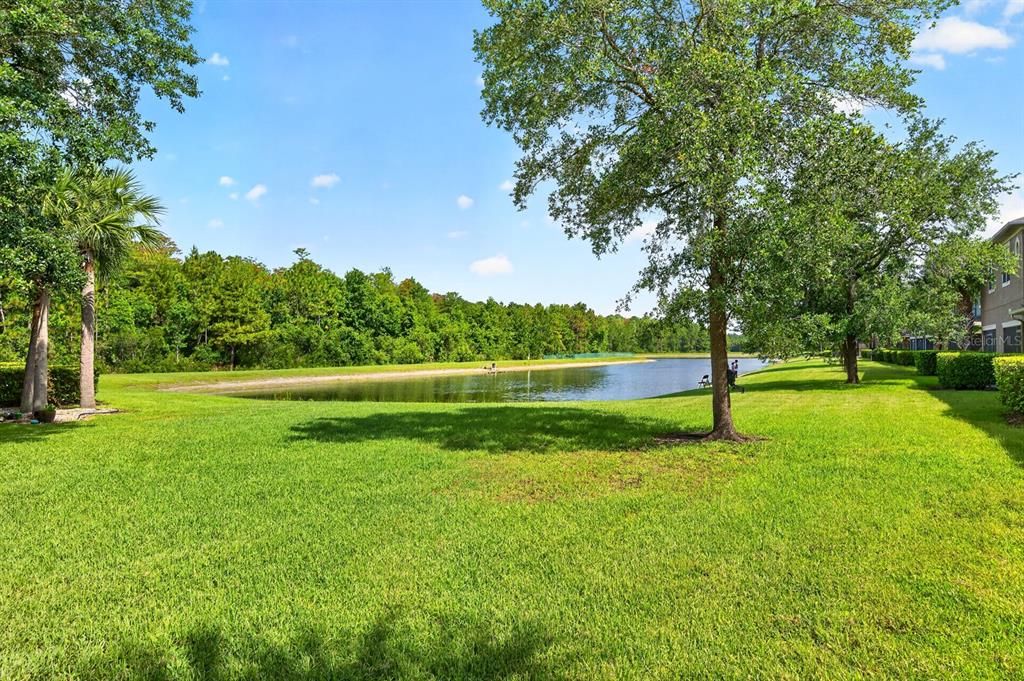 Active With Contract: $237,000 (2 beds, 2 baths, 1071 Square Feet)