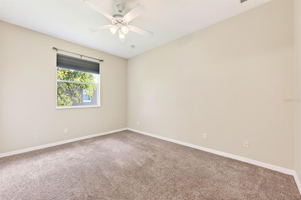 Active With Contract: $237,000 (2 beds, 2 baths, 1071 Square Feet)