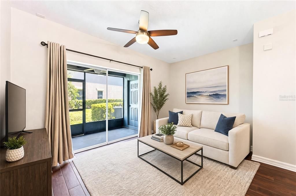 Active With Contract: $237,000 (2 beds, 2 baths, 1071 Square Feet)