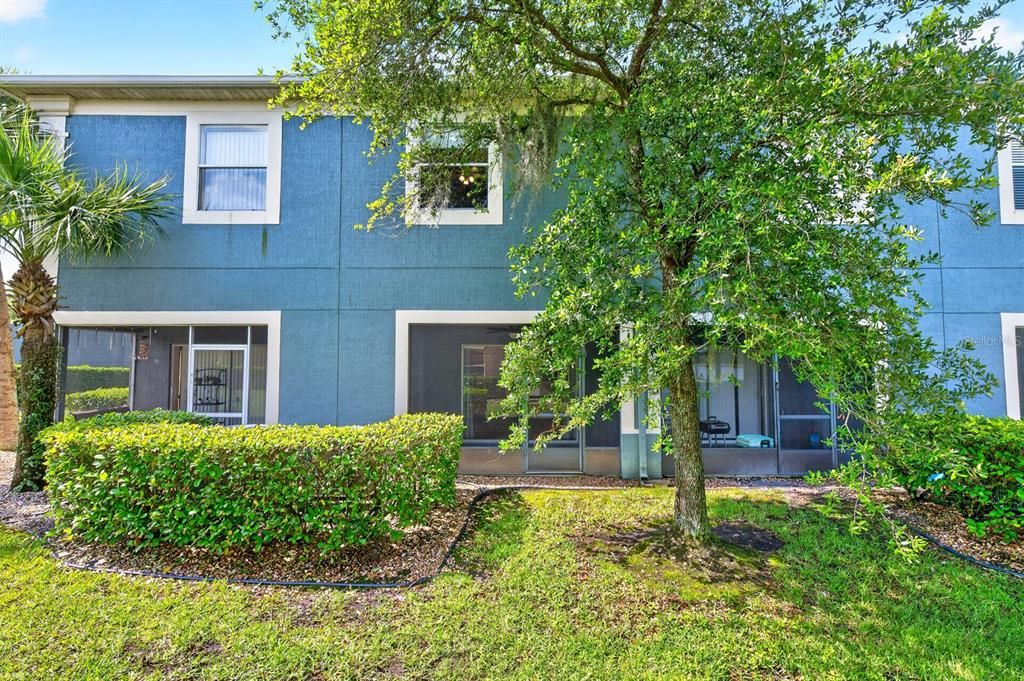 Active With Contract: $237,000 (2 beds, 2 baths, 1071 Square Feet)