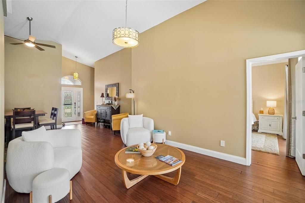 For Sale: $525,000 (4 beds, 2 baths, 1955 Square Feet)
