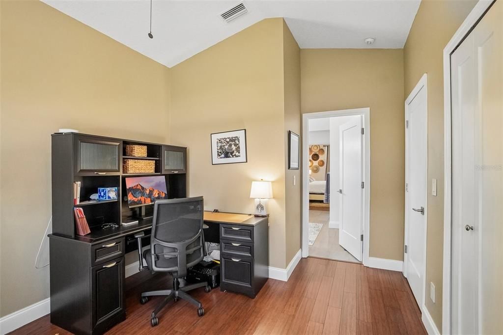 For Sale: $525,000 (4 beds, 2 baths, 1955 Square Feet)