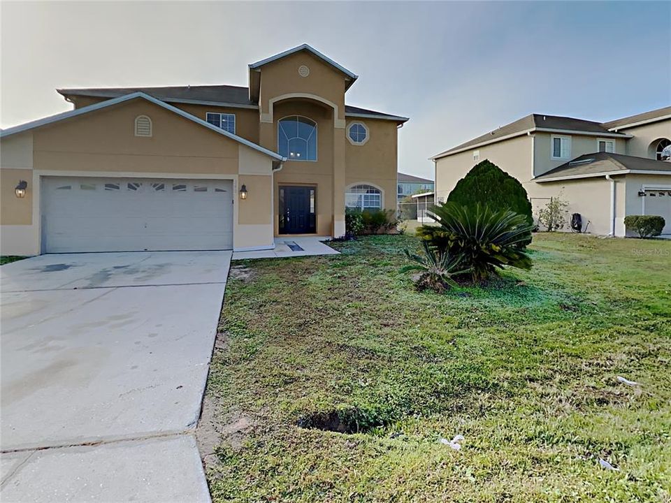 For Sale: $325,000 (4 beds, 3 baths, 2847 Square Feet)