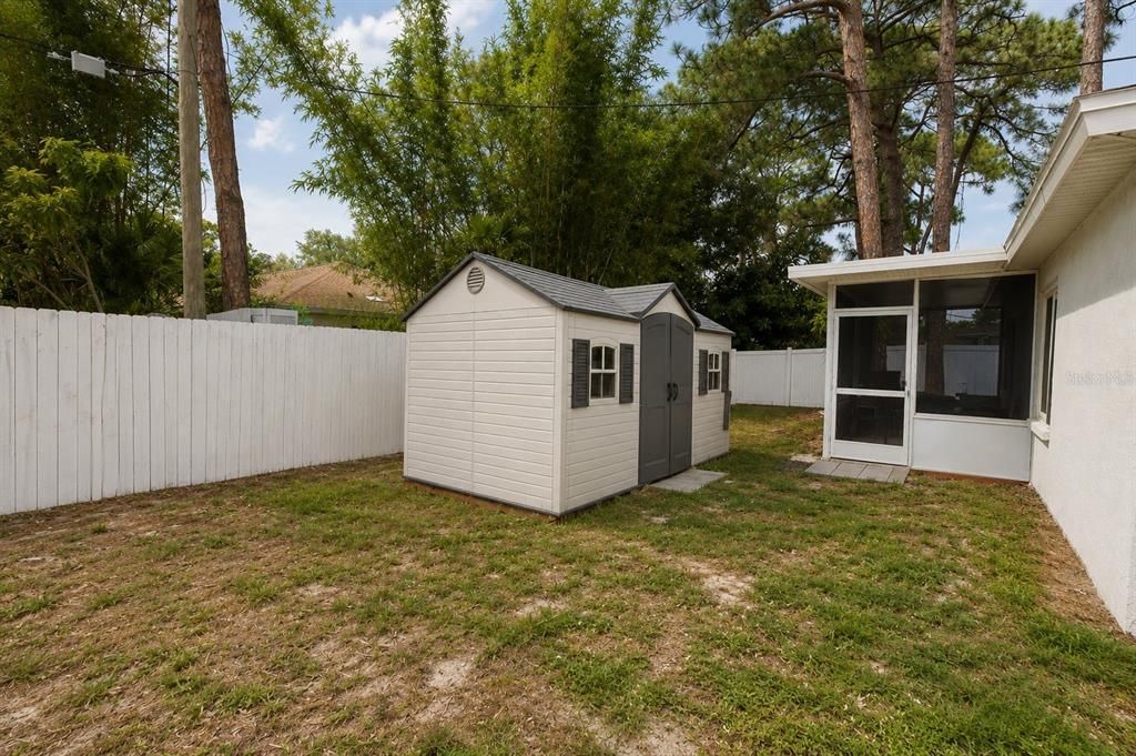 For Sale: $399,900 (3 beds, 2 baths, 1295 Square Feet)