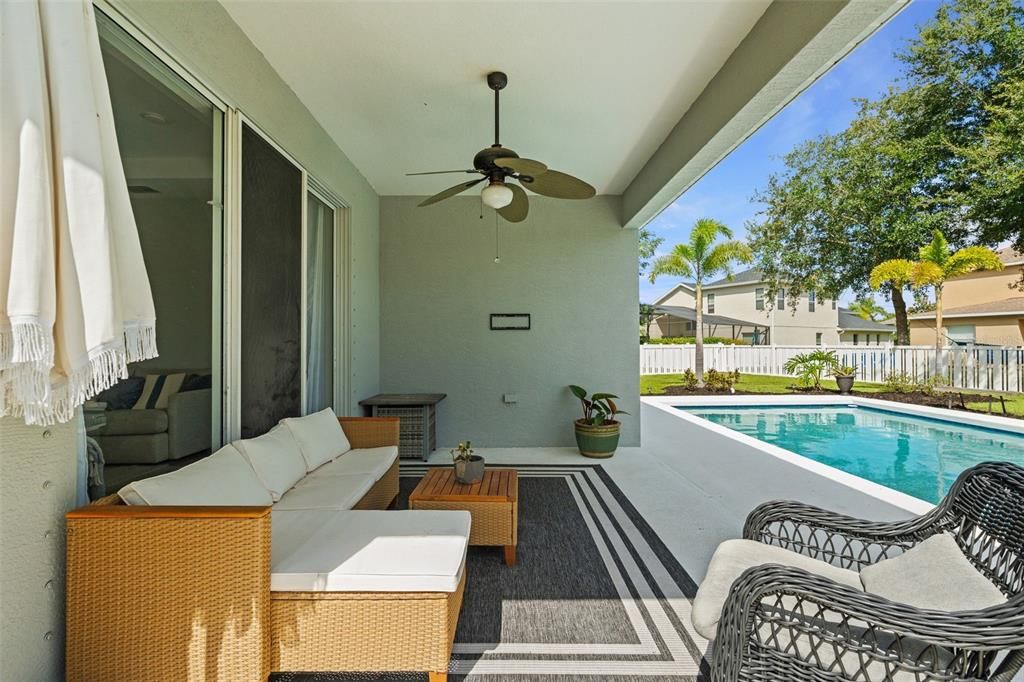 For Sale: $559,000 (3 beds, 2 baths, 1859 Square Feet)