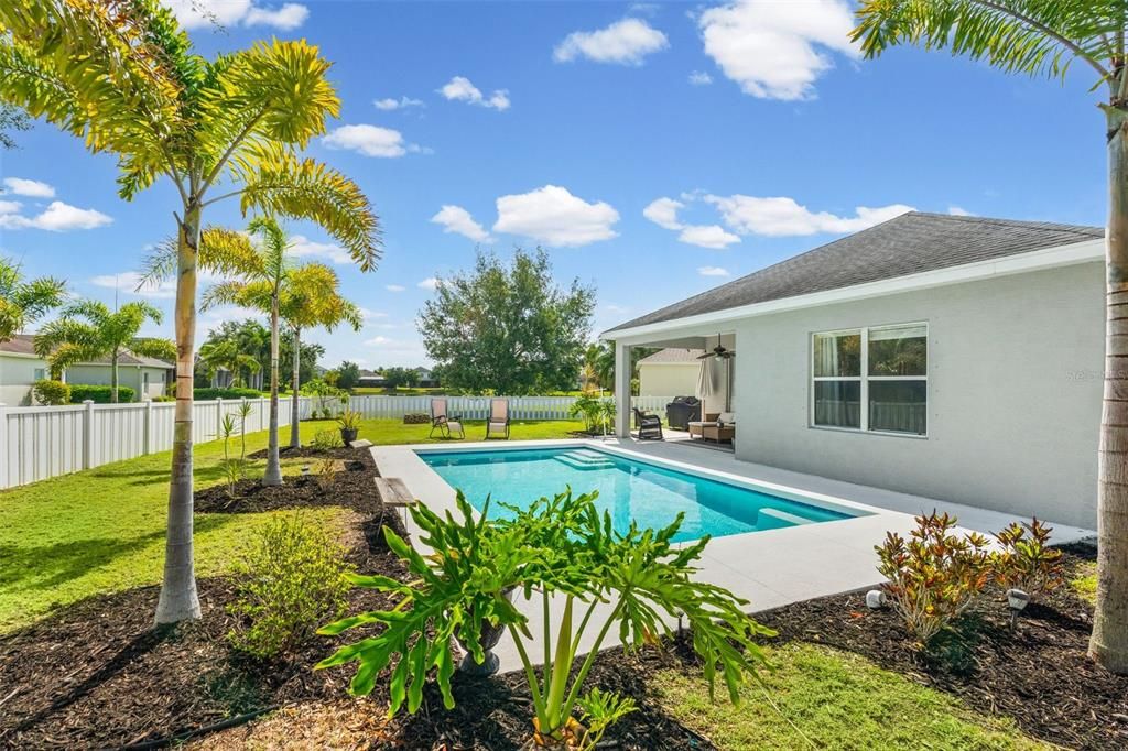 For Sale: $559,000 (3 beds, 2 baths, 1859 Square Feet)