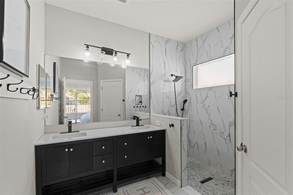 For Sale: $559,000 (3 beds, 2 baths, 1859 Square Feet)