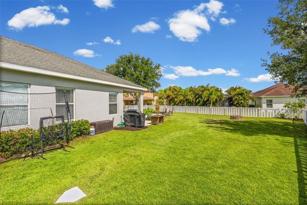 For Sale: $559,000 (3 beds, 2 baths, 1859 Square Feet)