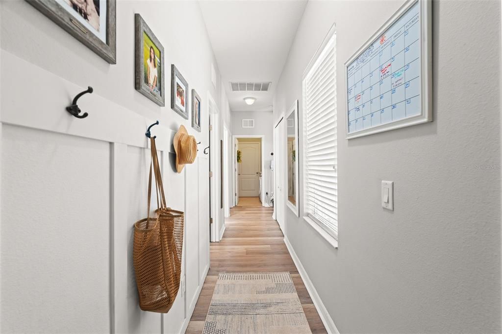 For Sale: $559,000 (3 beds, 2 baths, 1859 Square Feet)