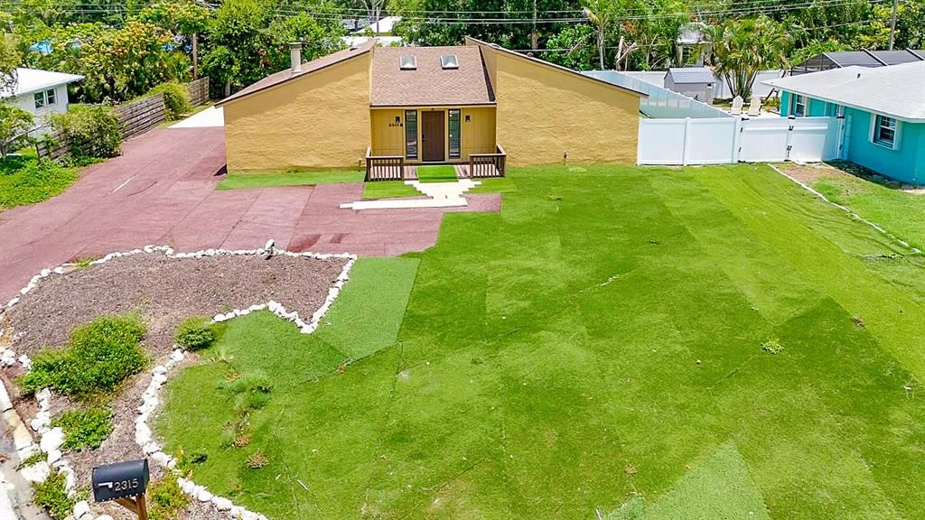 For Sale: $595,000 (4 beds, 2 baths, 2031 Square Feet)