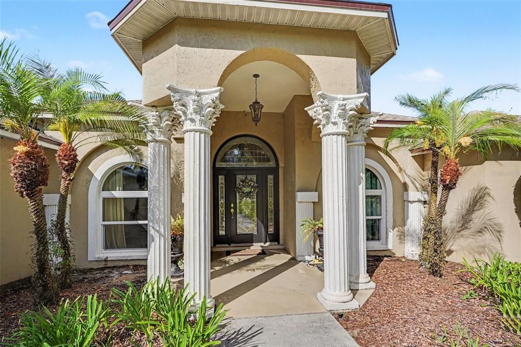For Sale: $535,000 (4 beds, 3 baths, 2640 Square Feet)