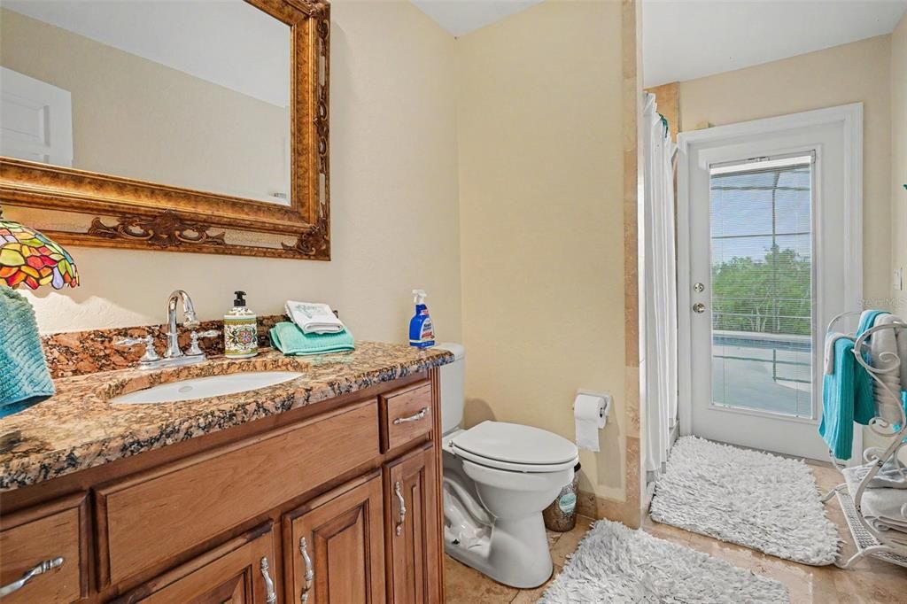 For Sale: $535,000 (4 beds, 3 baths, 2640 Square Feet)