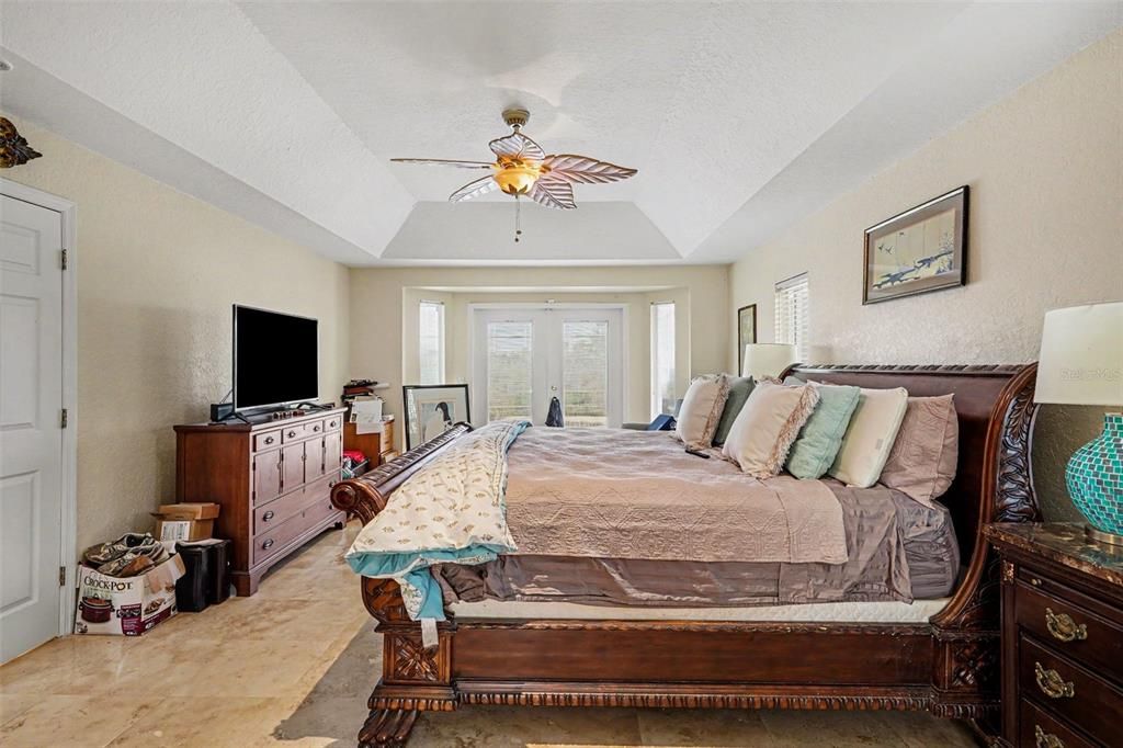 For Sale: $535,000 (4 beds, 3 baths, 2640 Square Feet)