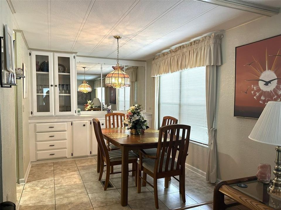 For Rent: $1,500 (2 beds, 2 baths, 1104 Square Feet)