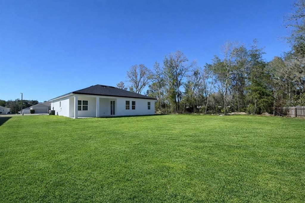For Rent: $2,600 (3 beds, 3 baths, 1896 Square Feet)