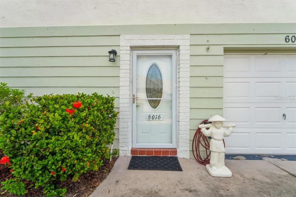 For Sale: $189,000 (2 beds, 2 baths, 1796 Square Feet)