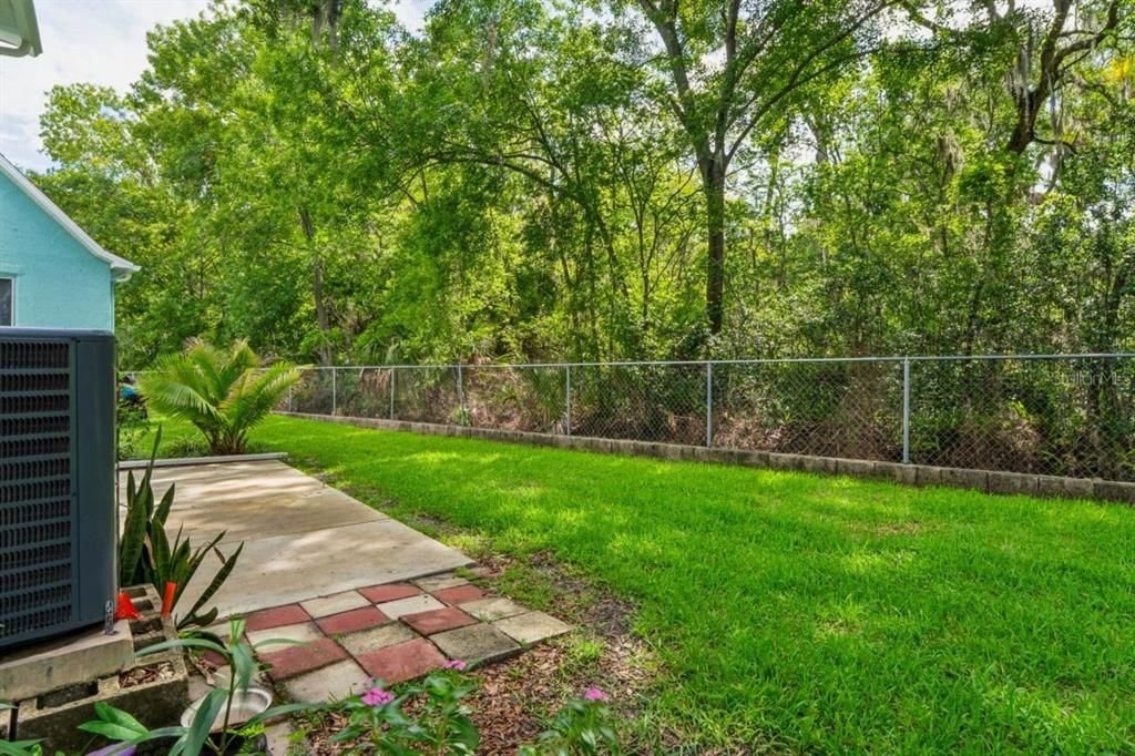 For Sale: $189,000 (2 beds, 2 baths, 1796 Square Feet)