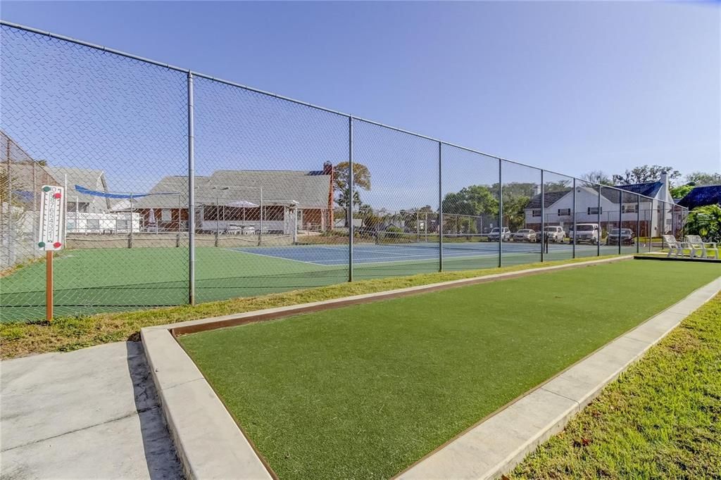 For Sale: $189,000 (2 beds, 2 baths, 1796 Square Feet)