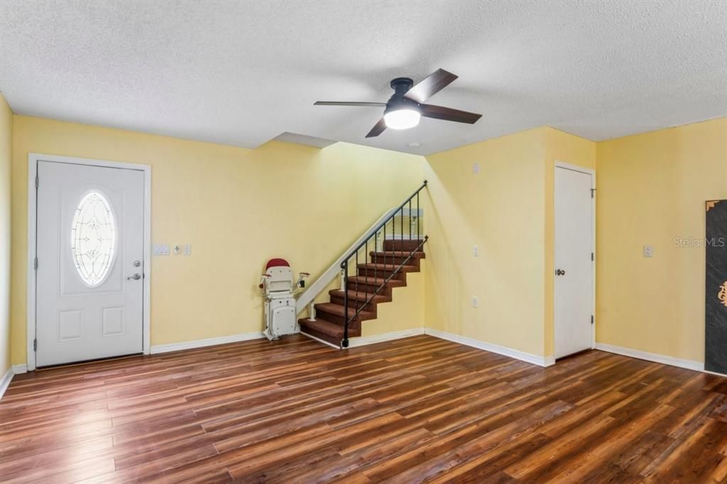 For Sale: $189,000 (2 beds, 2 baths, 1796 Square Feet)
