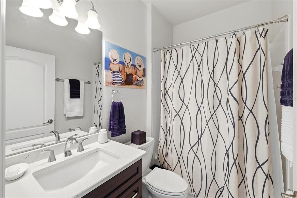 Active With Contract: $890,000 (4 beds, 3 baths, 2402 Square Feet)