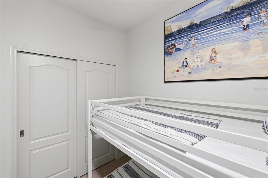 Active With Contract: $890,000 (4 beds, 3 baths, 2402 Square Feet)