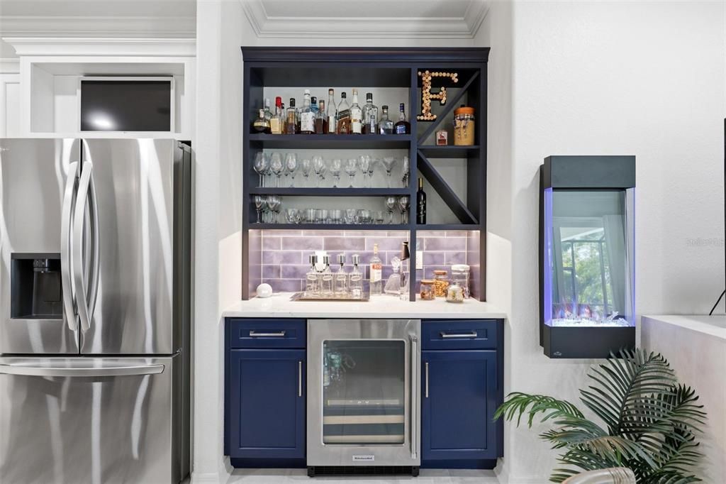 Active With Contract: $890,000 (4 beds, 3 baths, 2402 Square Feet)