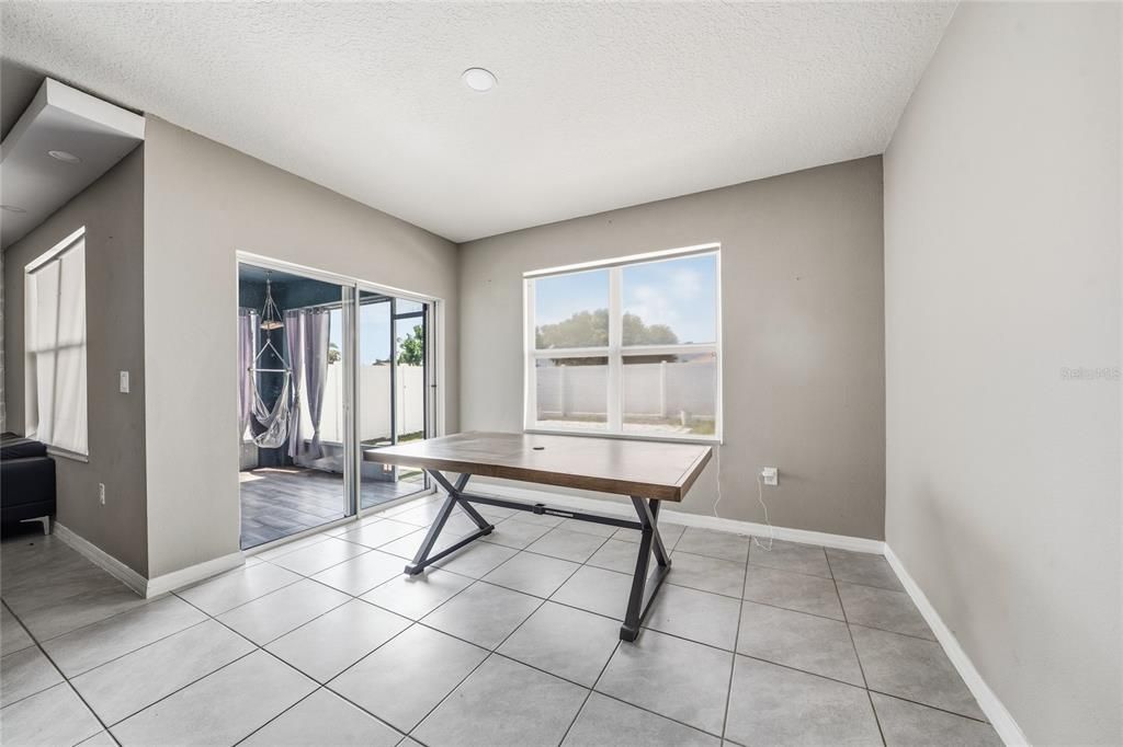For Sale: $300,000 (3 beds, 2 baths, 1690 Square Feet)
