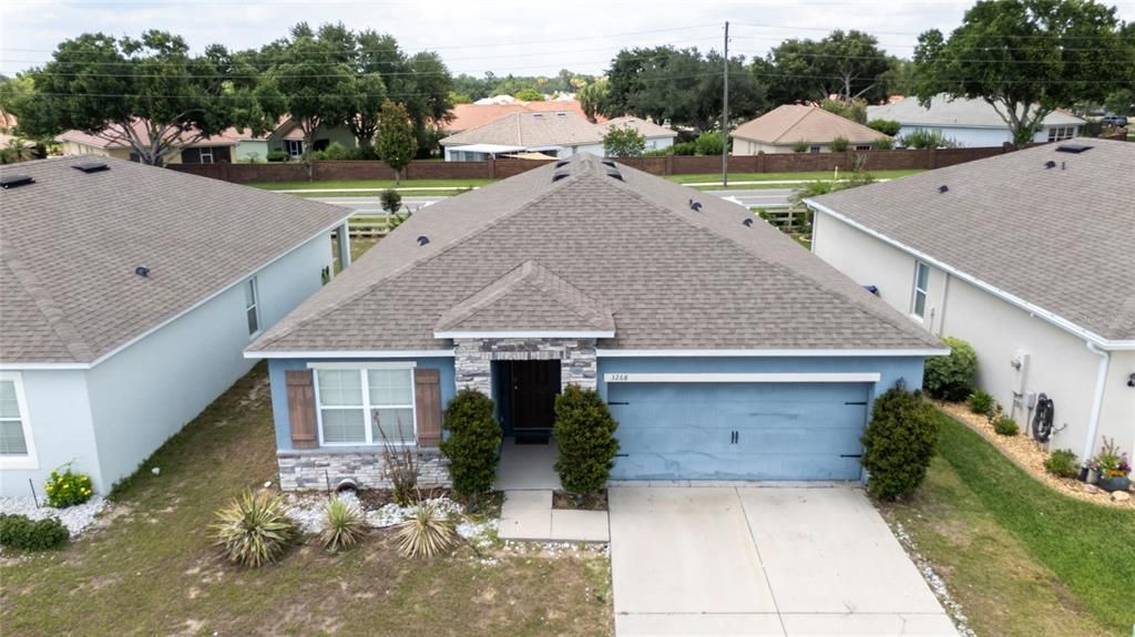 For Sale: $300,000 (3 beds, 2 baths, 1690 Square Feet)