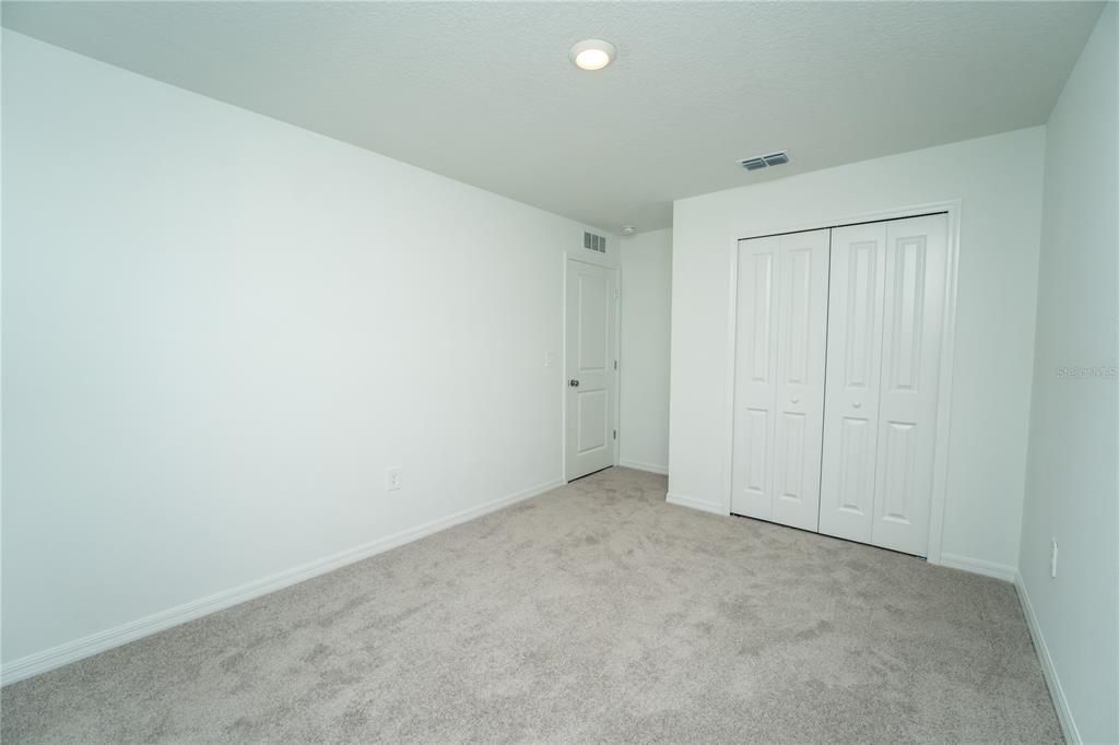 For Rent: $1,950 (3 beds, 2 baths, 1429 Square Feet)