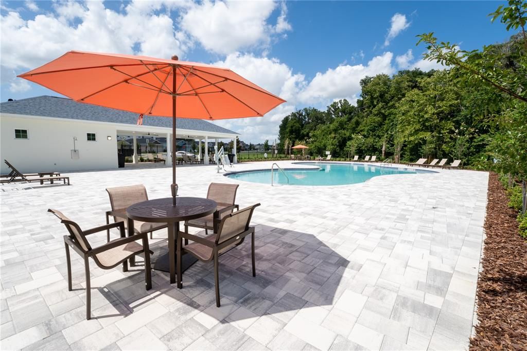 For Rent: $1,950 (3 beds, 2 baths, 1429 Square Feet)