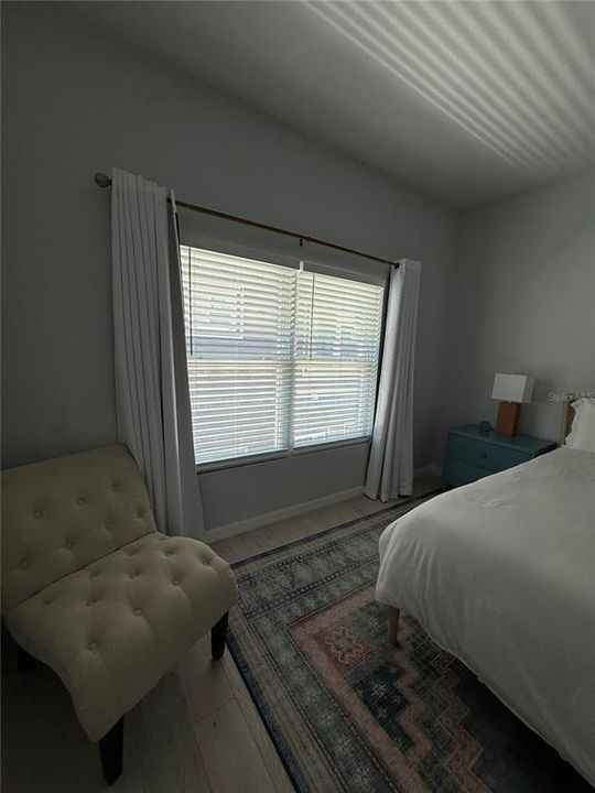 For Rent: $2,599 (3 beds, 3 baths, 1649 Square Feet)
