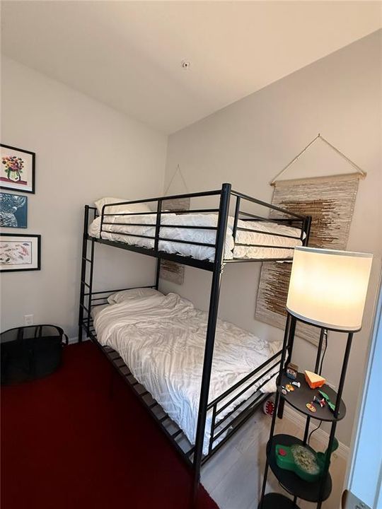 For Rent: $2,599 (3 beds, 3 baths, 1649 Square Feet)