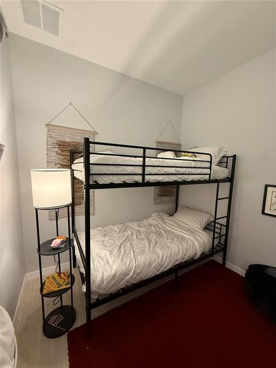 For Rent: $2,599 (3 beds, 3 baths, 1649 Square Feet)