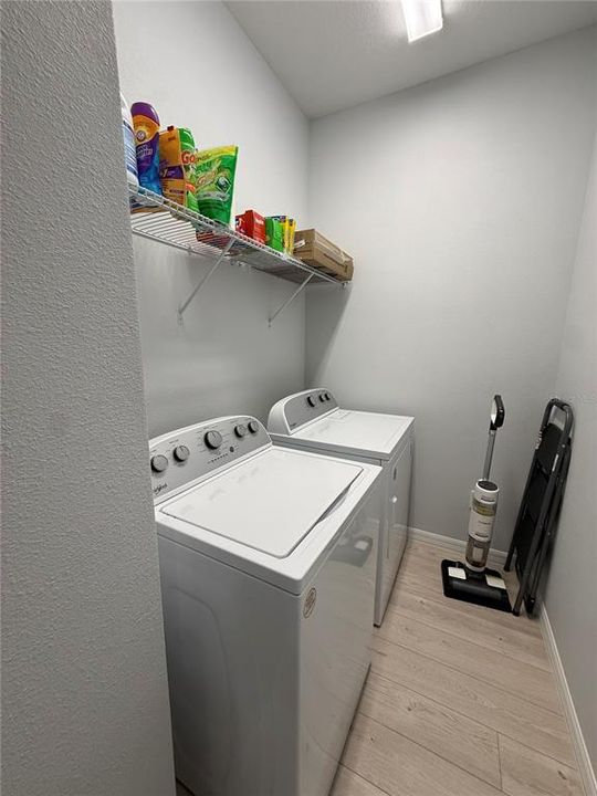 For Rent: $2,599 (3 beds, 3 baths, 1649 Square Feet)